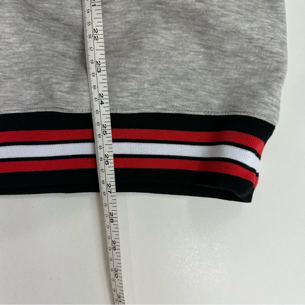 NWT Hello Kitty Sweatshirt Juniors 1XL Gray Fleece Crew Neck Pullover Sanrio - Picture 5 of 7